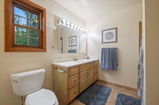 21666 Bay Port Place, Cohasset, MN 55721