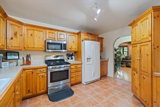 21666 Bay Port Place, Cohasset, MN 55721