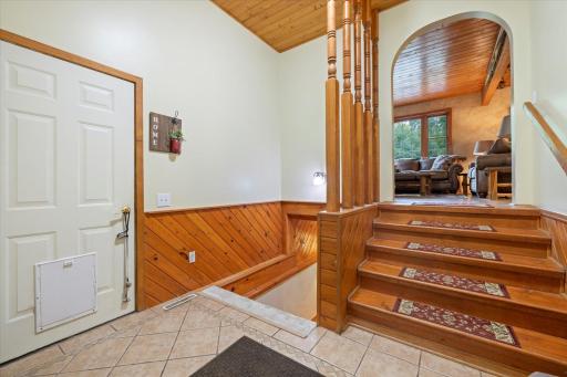 21666 Bay Port Place, Cohasset, MN 55721