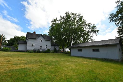 581 2nd Avenue E, Zumbrota, MN 55992