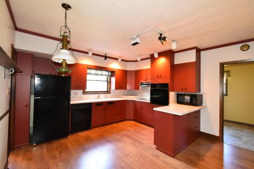 581 2nd Avenue E, Zumbrota, MN 55992
