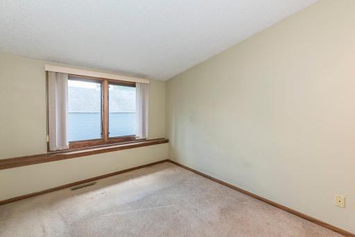 1303 S 8th Street, Brainerd, MN 56401