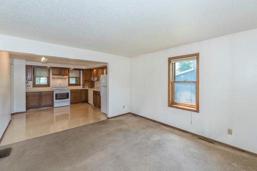 1303 S 8th Street, Brainerd, MN 56401