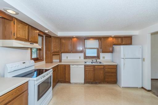 1303 S 8th Street, Brainerd, MN 56401
