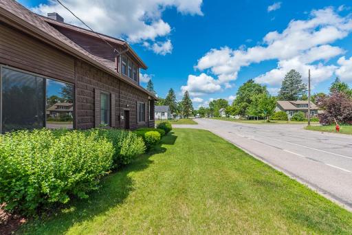 1303 S 8th Street, Brainerd, MN 56401
