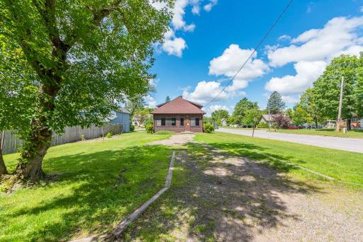 1303 S 8th Street, Brainerd, MN 56401
