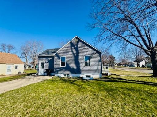 316 Lawrence Street, Marshall, MN 56258