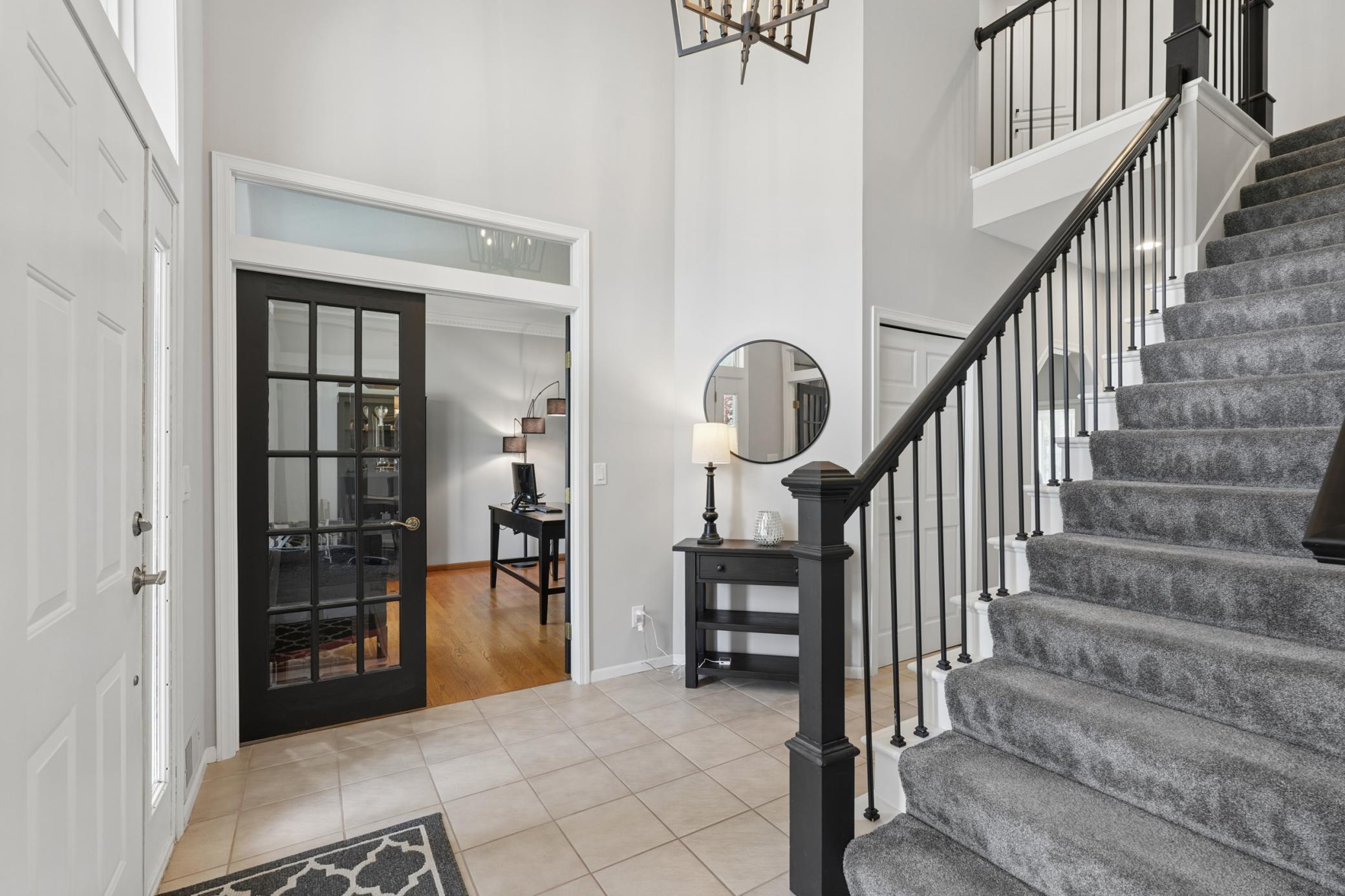 Large, welcoming foyer.