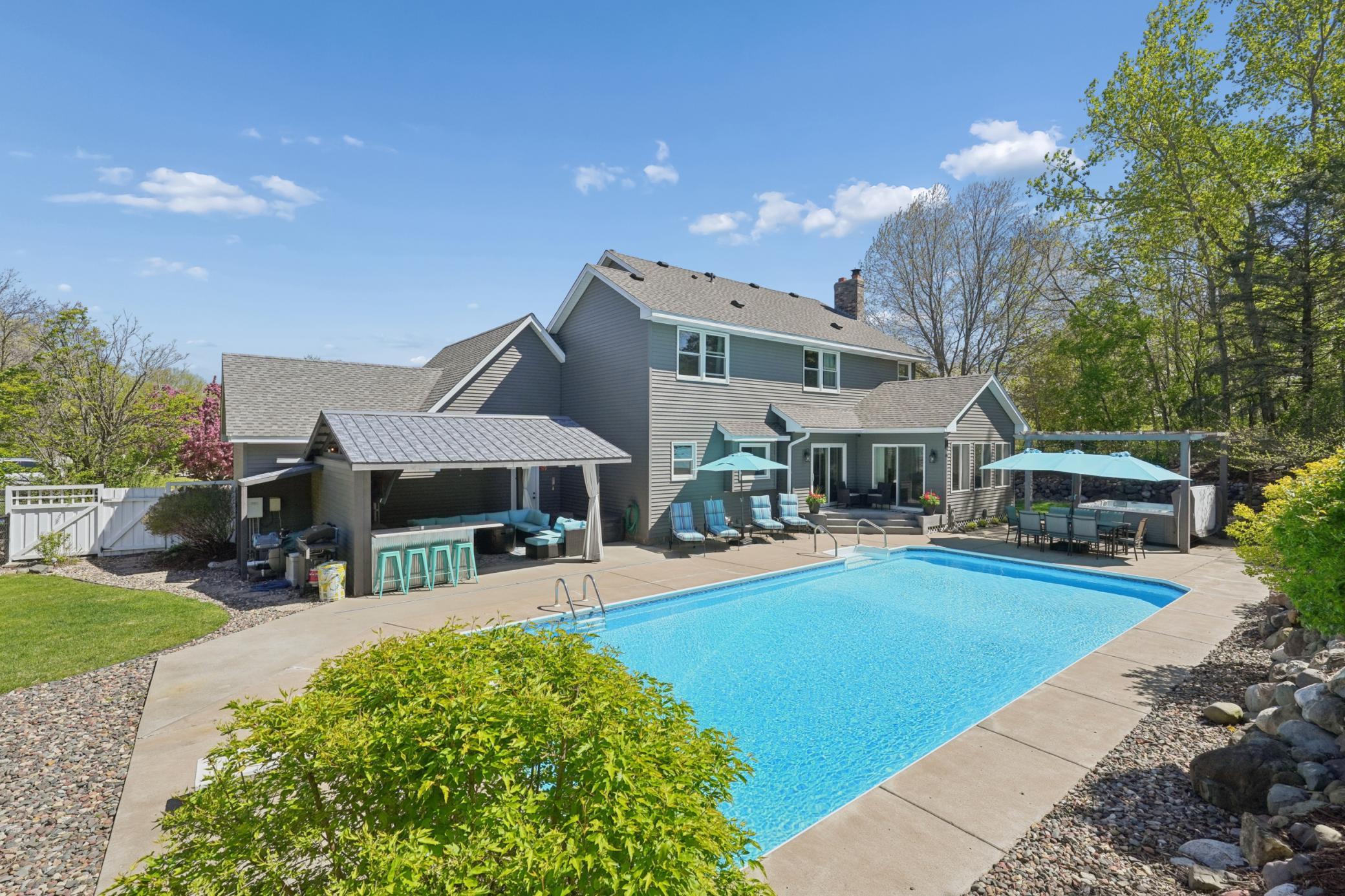 Pool deck and awesome covered bar area!