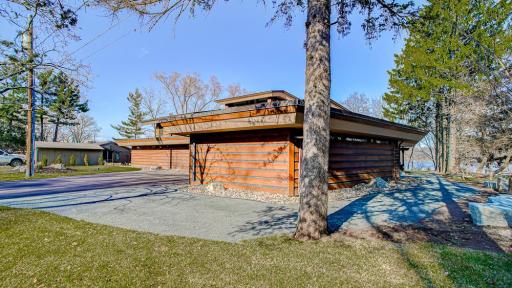 569 Quixote Avenue N, Lakeland, MN 55043