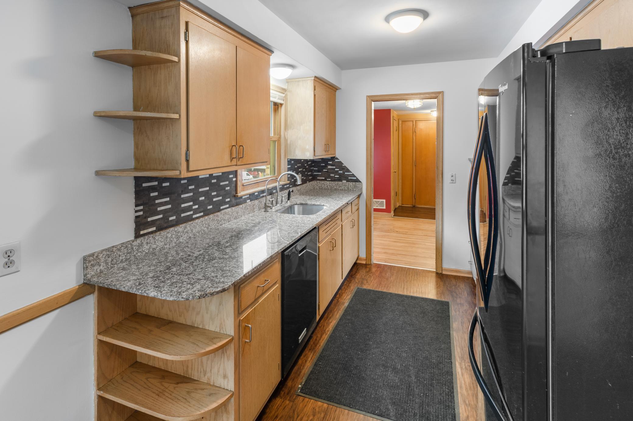 Kitchen -Stone Counter Top