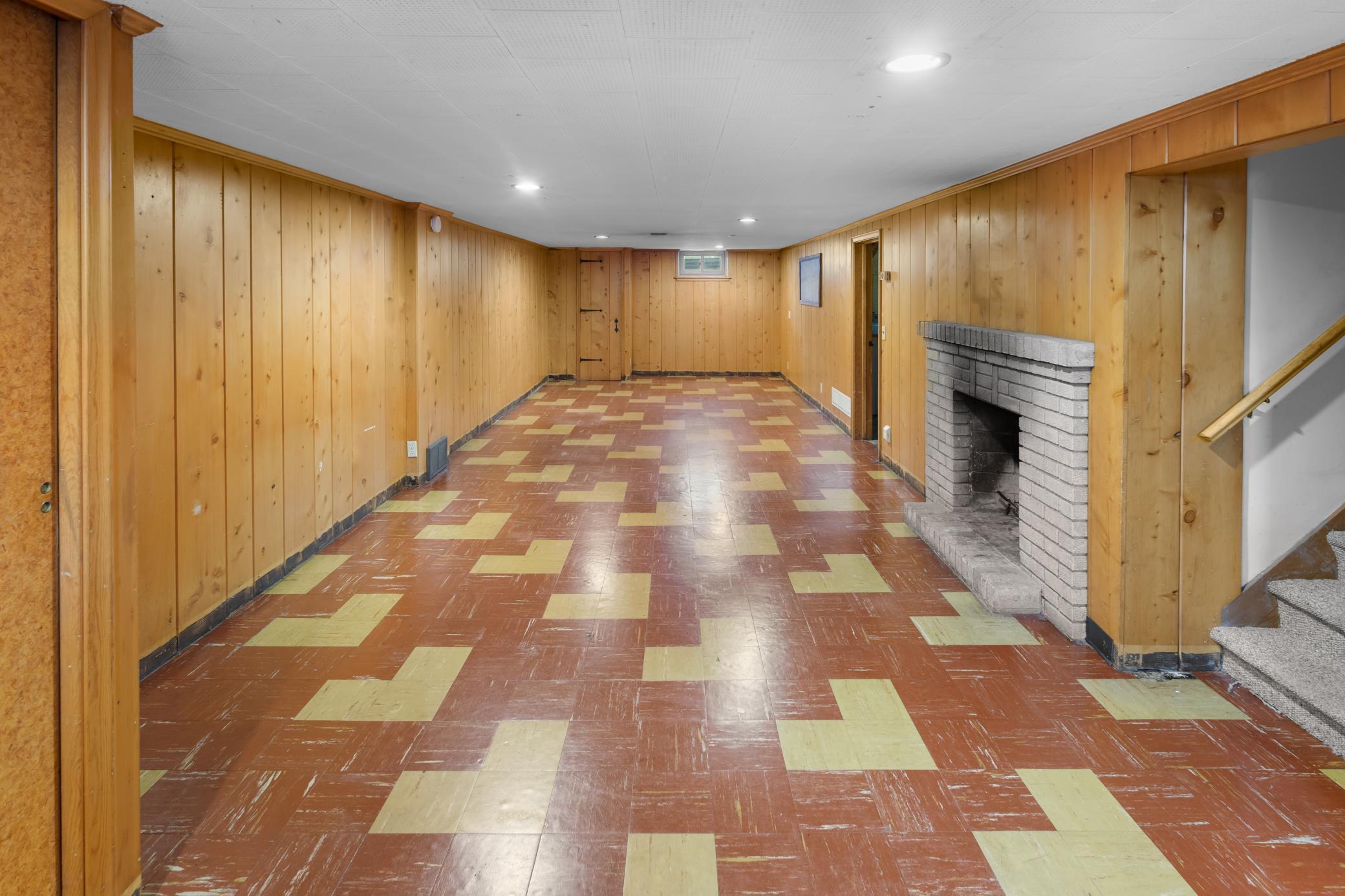 Lower Family Room - Fireplace