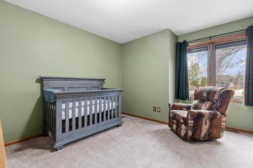 15 Apfelridge Court, South Saint Paul, MN 55075