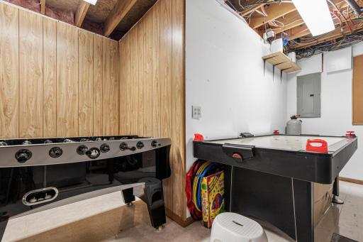 15 Apfelridge Court, South Saint Paul, MN 55075