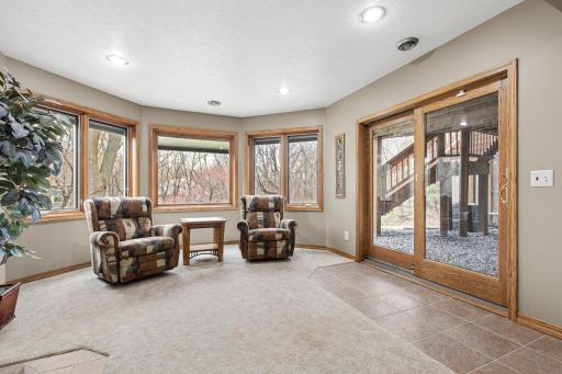 15 Apfelridge Court, South Saint Paul, MN 55075