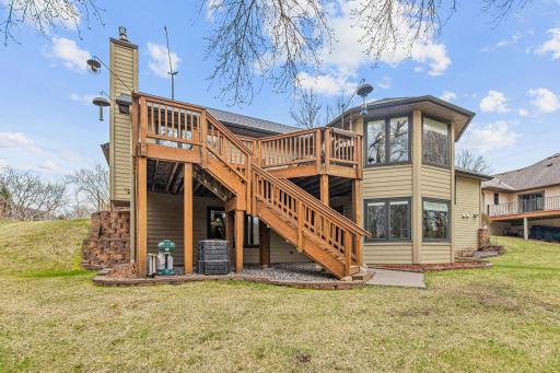 15 Apfelridge Court, South Saint Paul, MN 55075