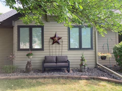 15 Apfelridge Court, South Saint Paul, MN 55075
