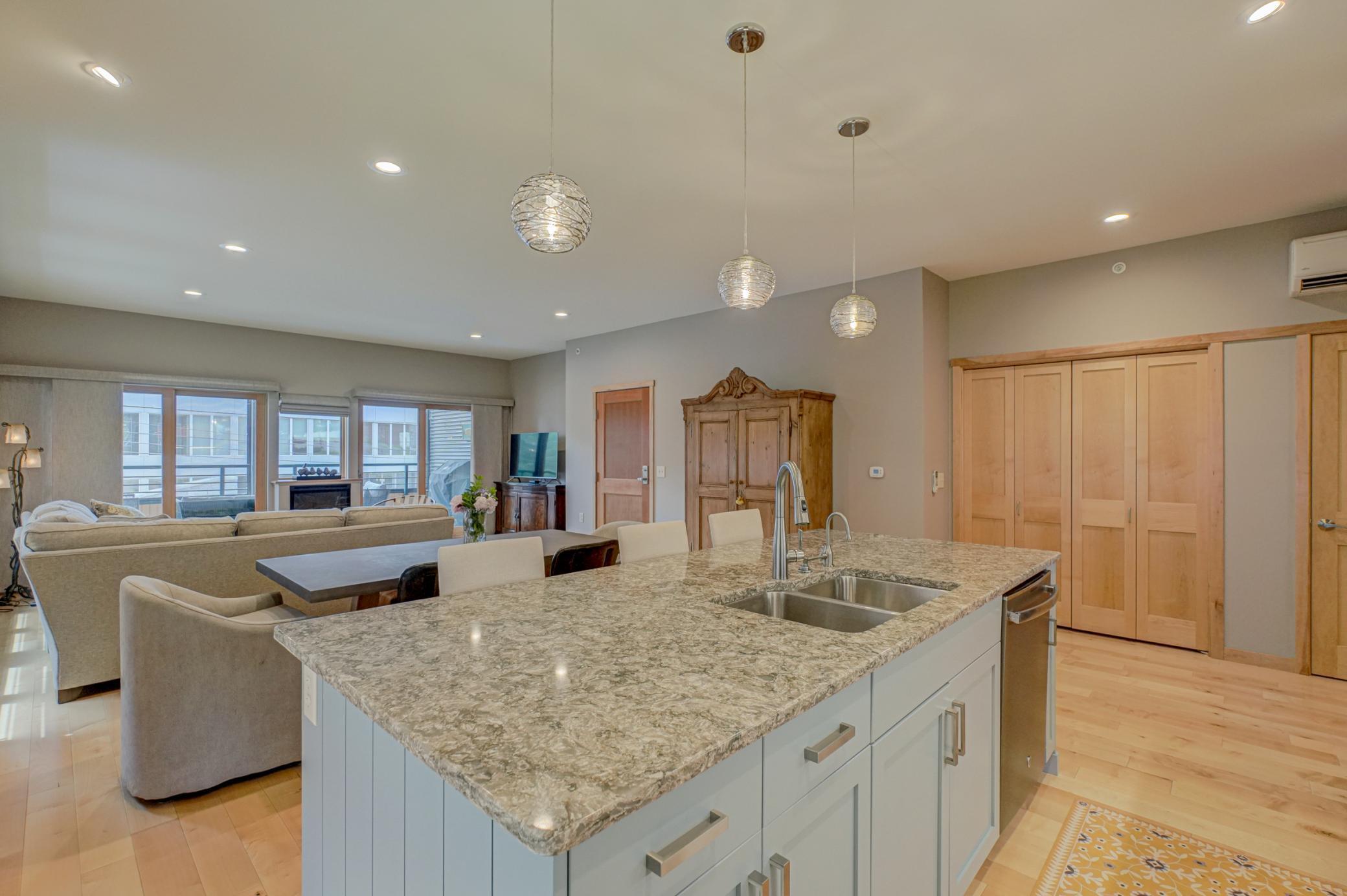 720 First St #1 South-34.jpg