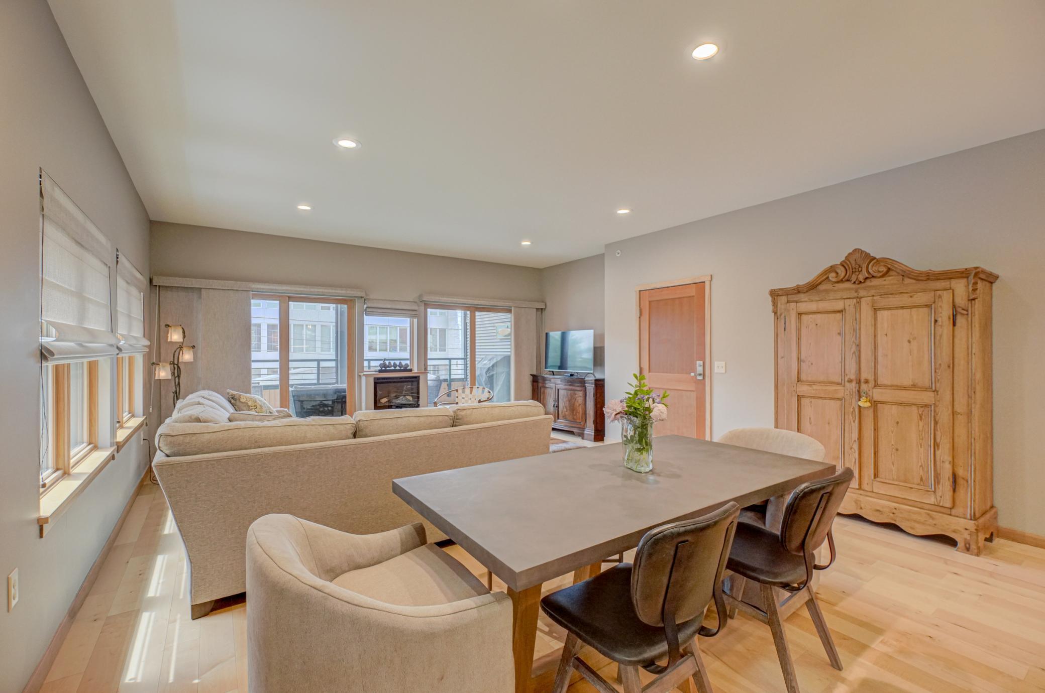 720 First St #1 South-30.jpg