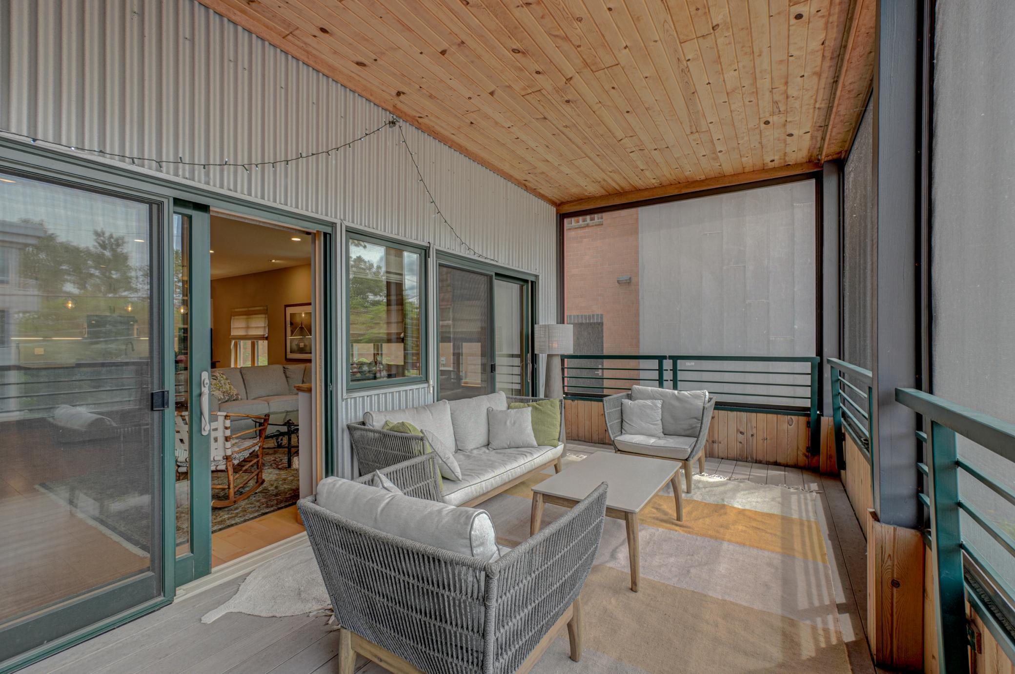 720 First St #1 South-20.jpg