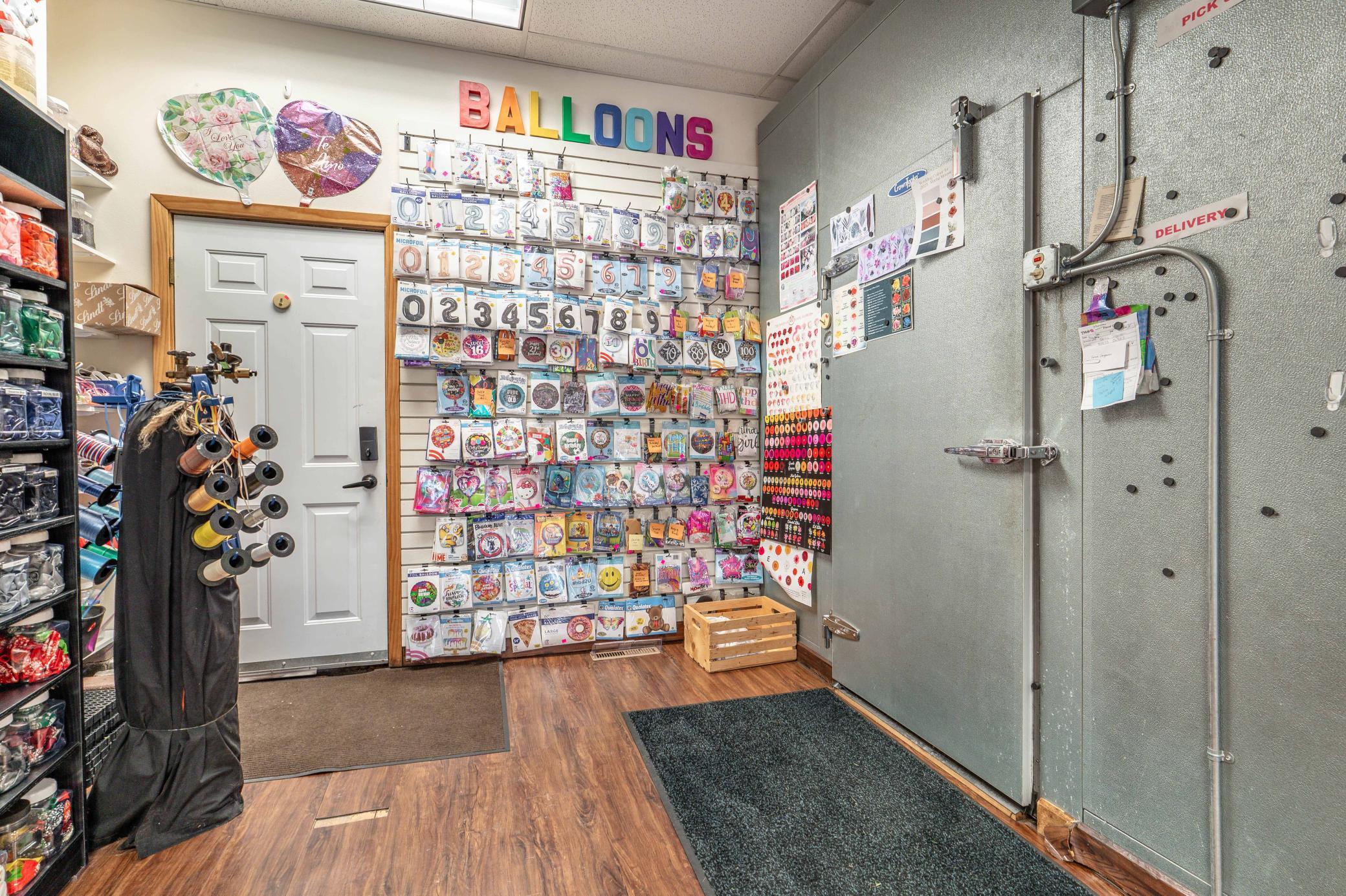 121 S Broadway PR
