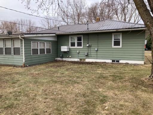 633 Stearns Avenue, Paynesville, MN 56362