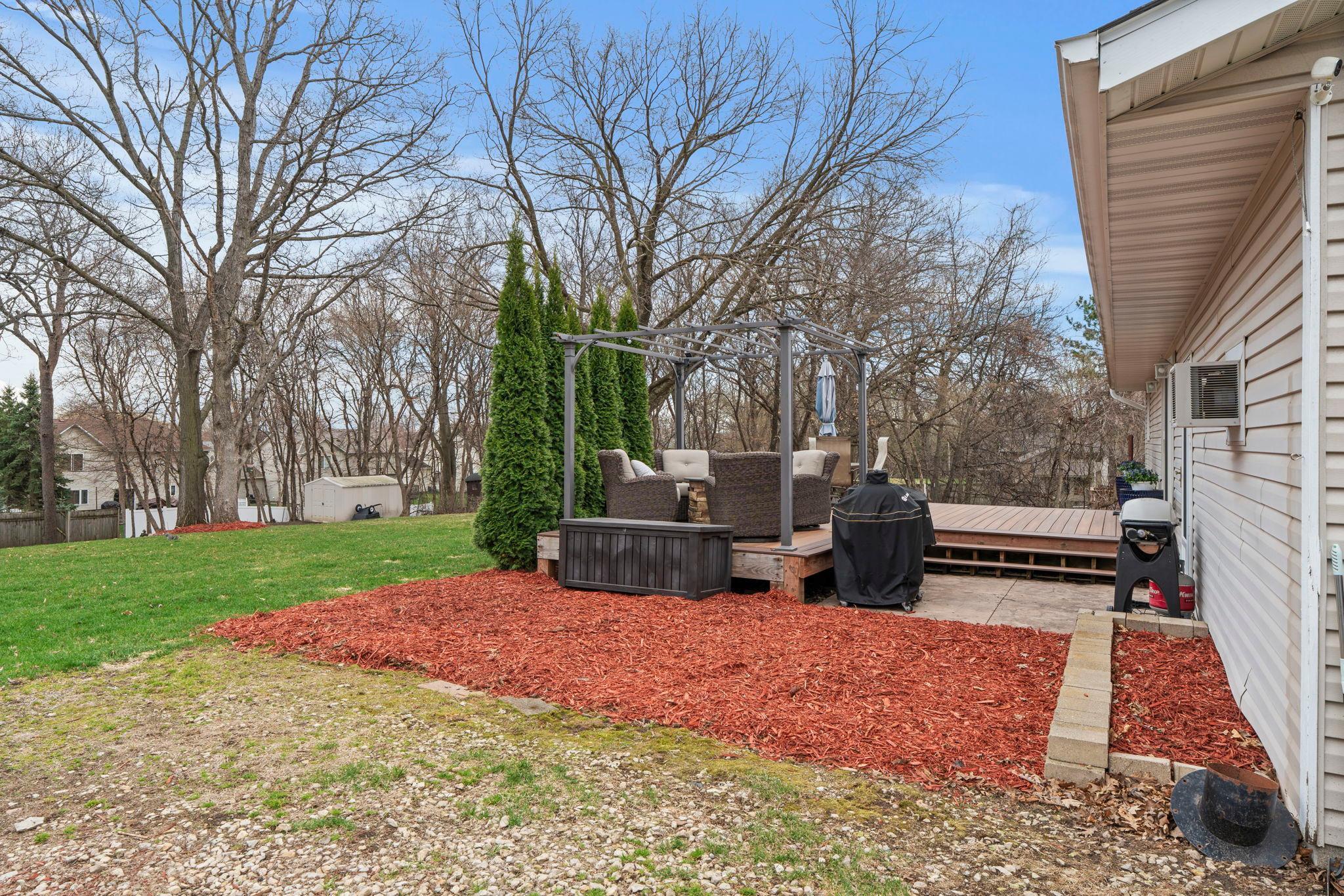 Enjoy many outdoor spaces!