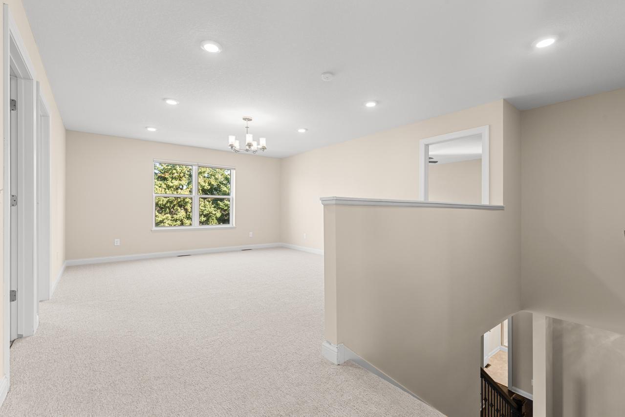 4 bedrooms conveniently located on the upper level