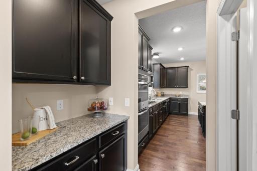 9704 Emerson Court, Eden Prairie, MN 55347