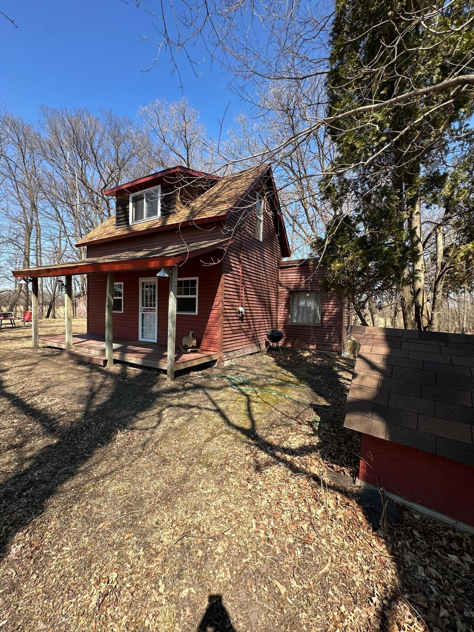 Quaint updated Home Front looking NW
