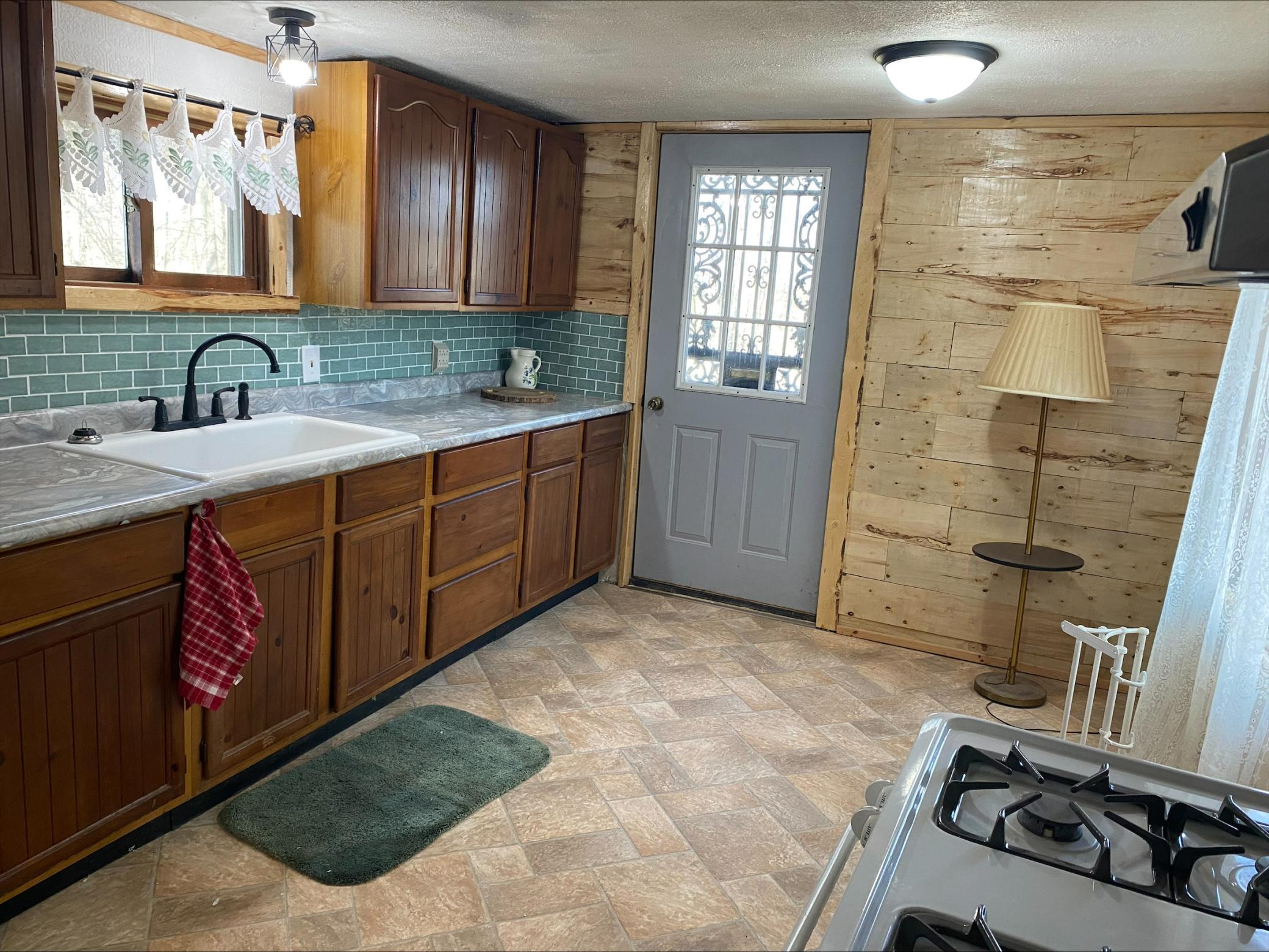 Tastefully updated kitchen