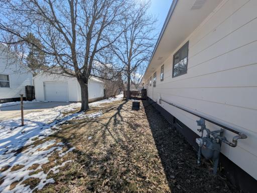 411 6th Avenue SW, Perham, MN 56573