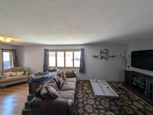 411 6th Avenue SW, Perham, MN 56573