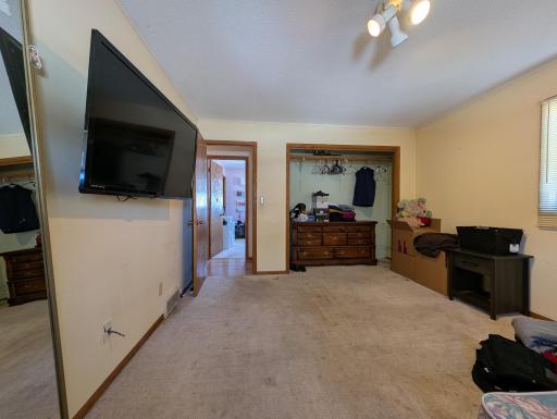 411 6th Avenue SW, Perham, MN 56573