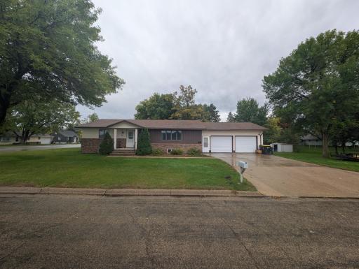 411 6th Avenue SW, Perham, MN 56573