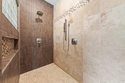 13765 Norelius Lane, Lindstrom, MN 55045