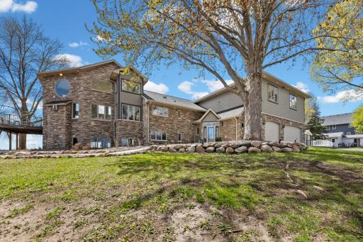 13765 Norelius Lane, Lindstrom, MN 55045