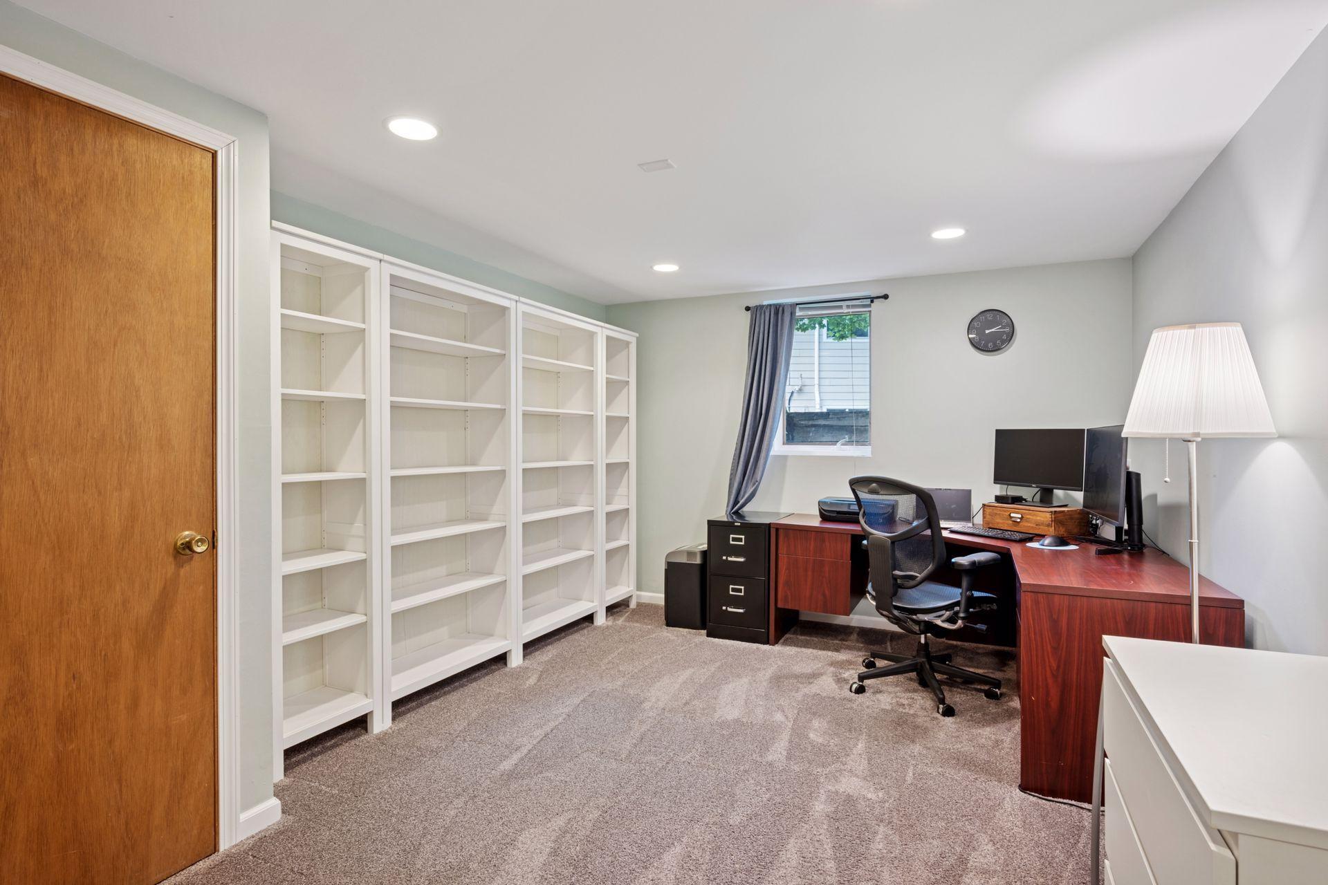 21. Downstairs bed.jpg