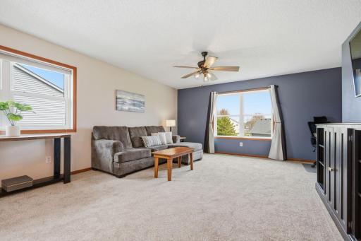 15505 Enfield Avenue N, Hugo, MN 55038