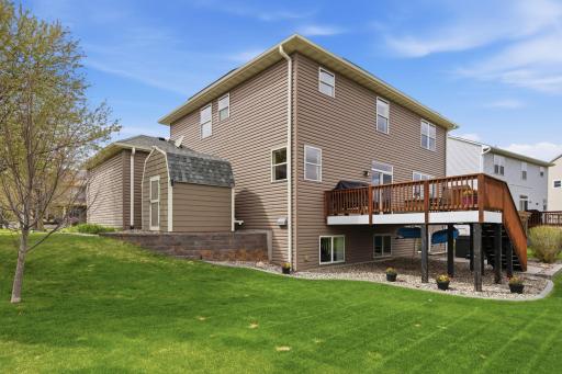 15505 Enfield Avenue N, Hugo, MN 55038