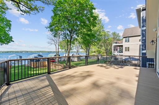 5325 Edsall Road, Mound, MN 55364