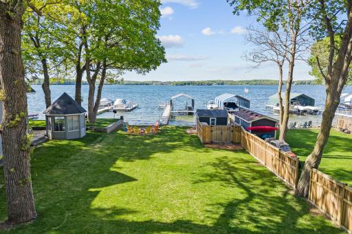 5325 Edsall Road, Mound, MN 55364
