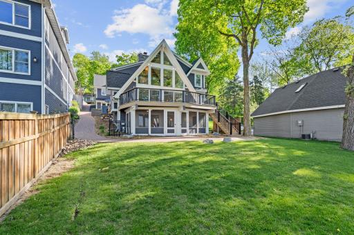 5325 Edsall Road, Mound, MN 55364