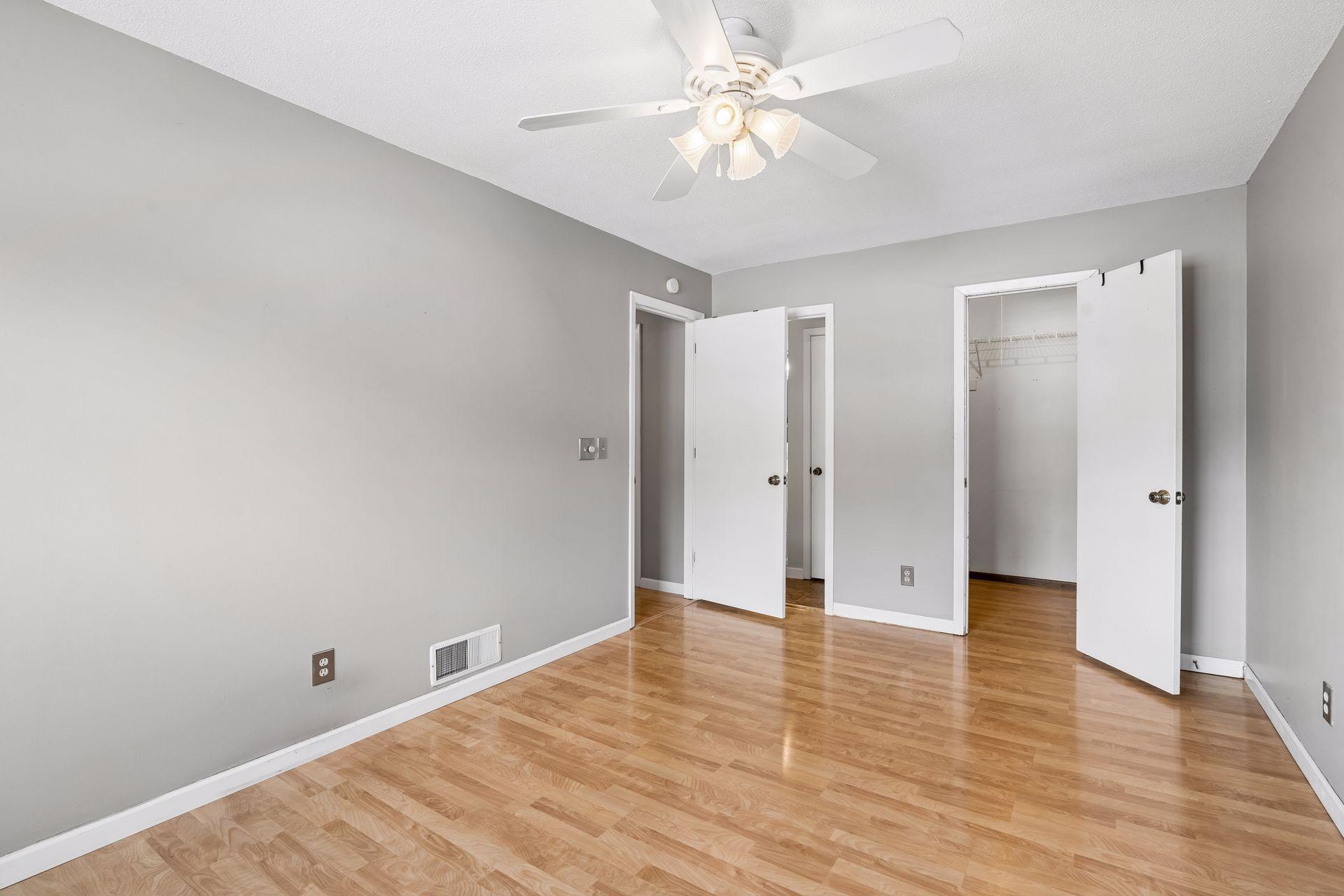 11935 71st Place North - Spacecrafting - 0023.jpg