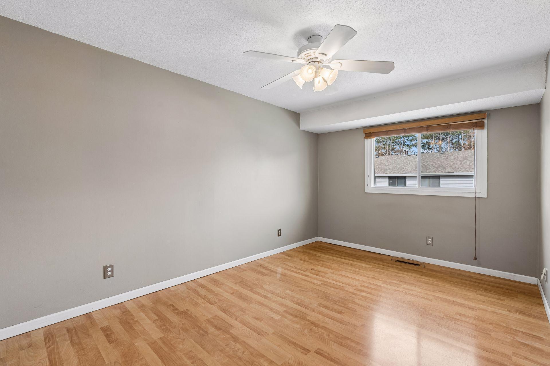 11935 71st Place North - Spacecrafting - 0021.jpg