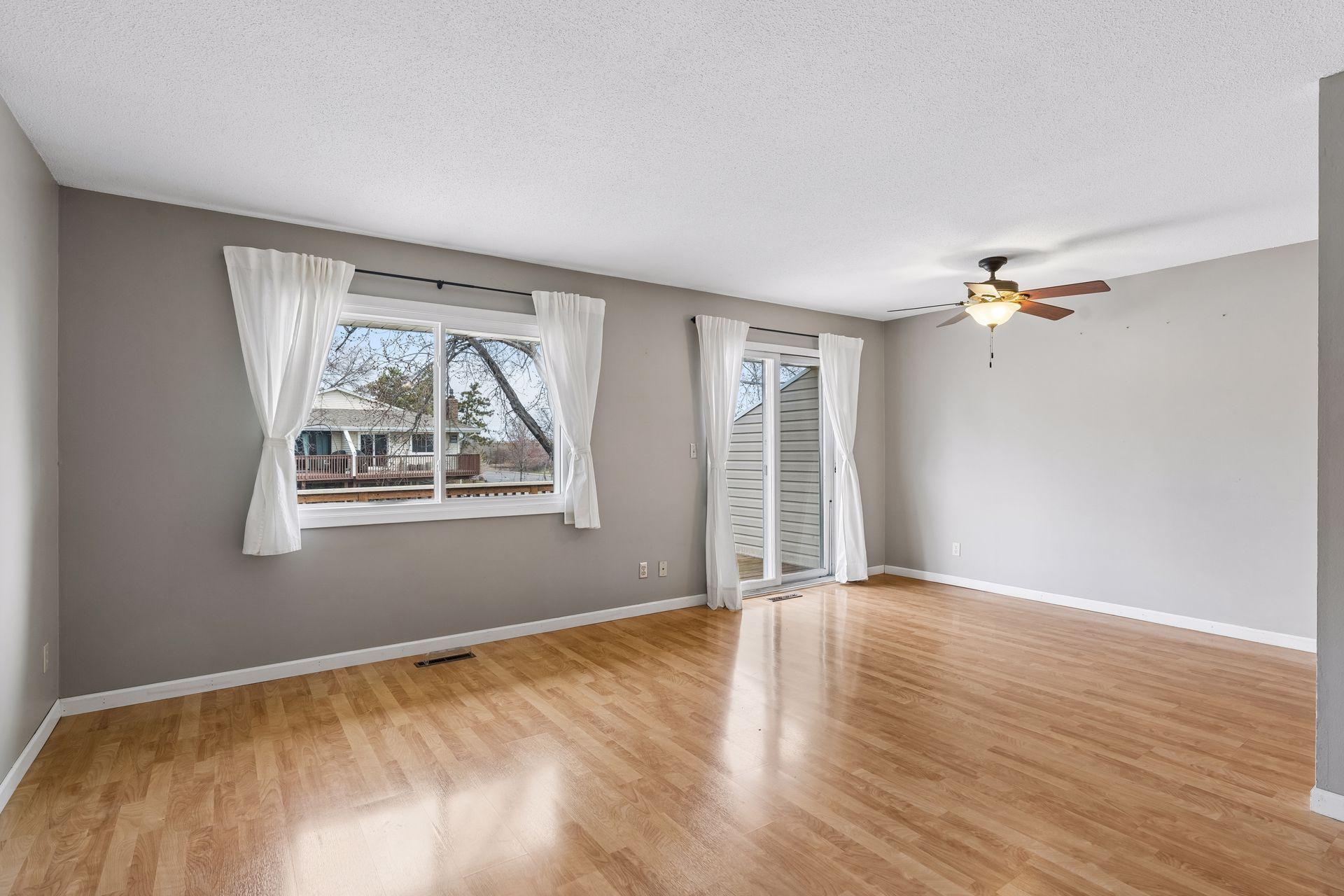 11935 71st Place North - Spacecrafting - 0007.jpg