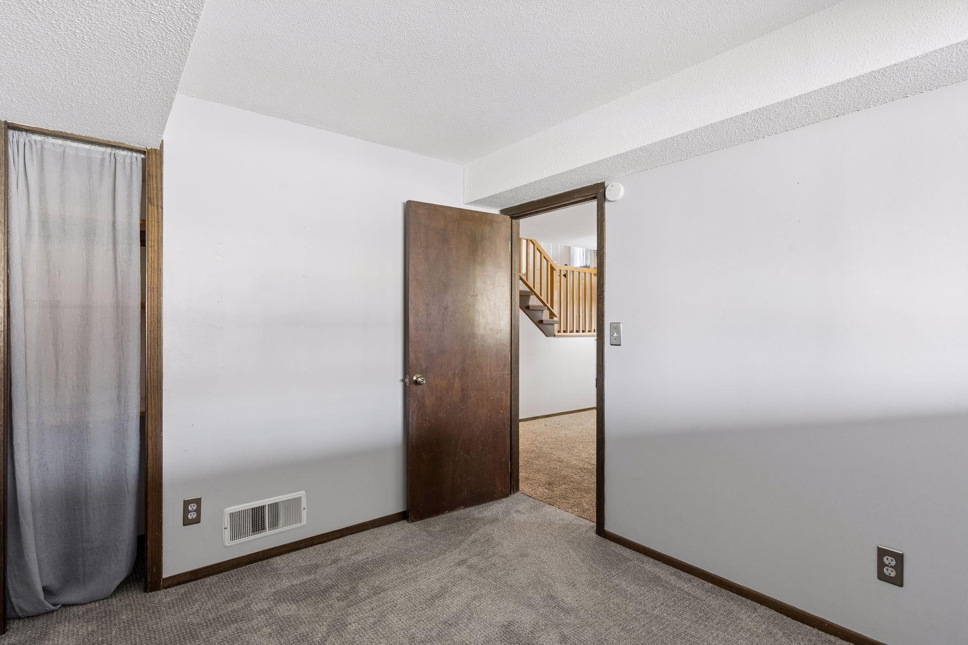 11935 71st Place North - Spacecrafting - 0033.jpg