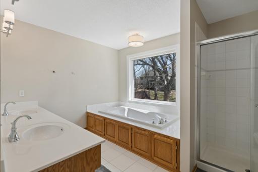 4778 Slater Road, Saint Paul, MN 55122