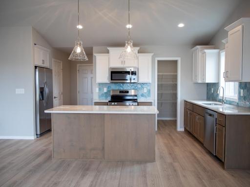 10219 73rd Street S, Horace, ND 58047