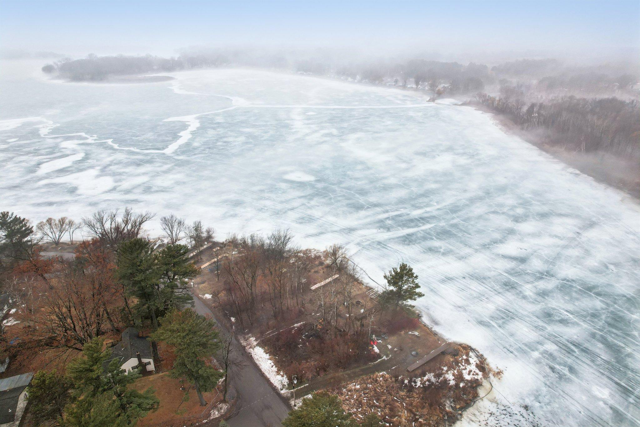 56-web-or-mls-Birch Rd-S0703-054.jpg